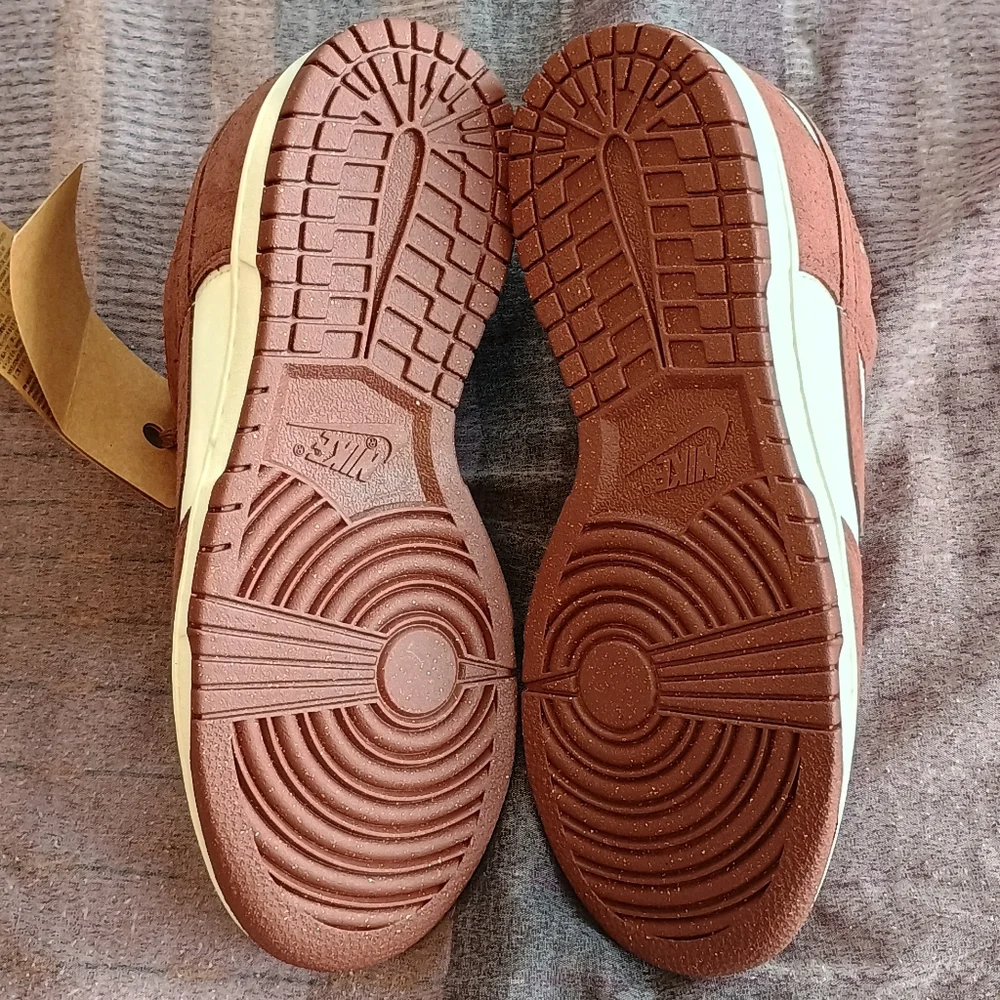 Nike air dunk low brown white women's size 8 - Picture 3 of 7